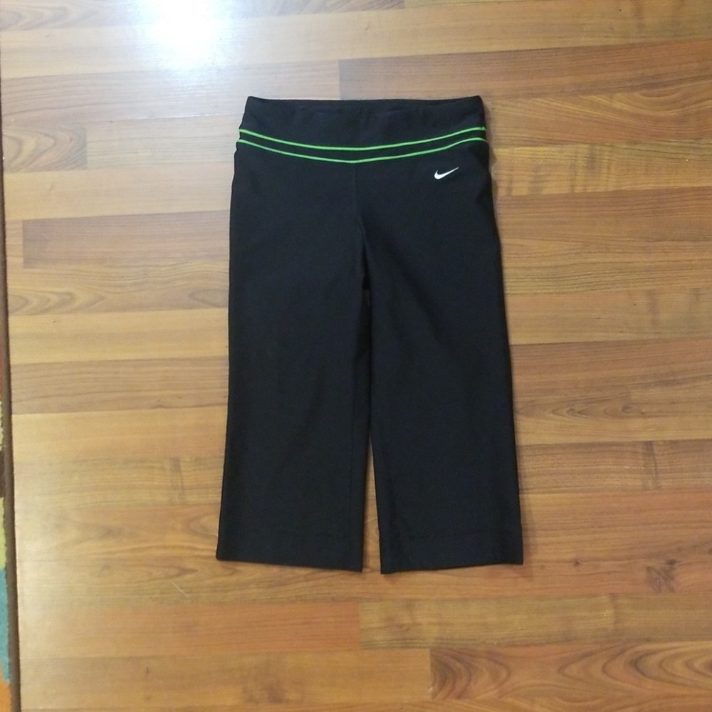 Nike Dri Fit capris